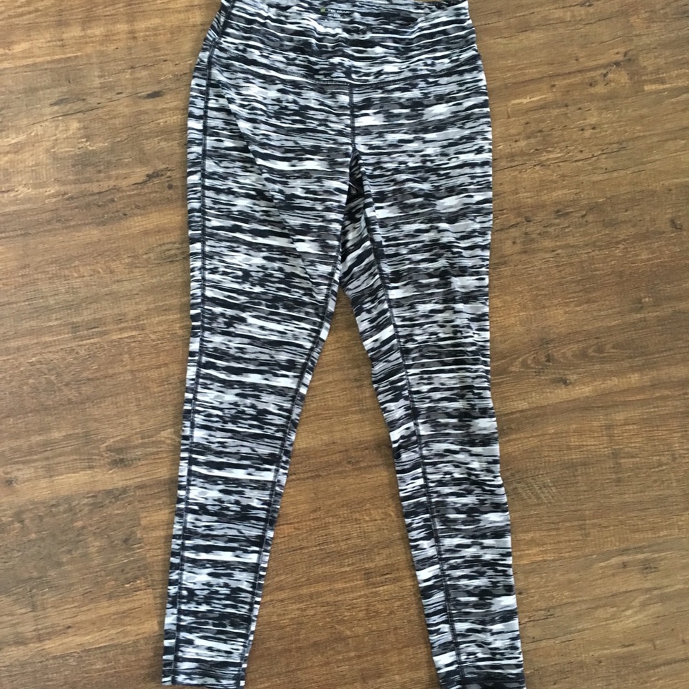 Dry Tek workout pants Size M